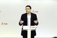 El PSOE pide que caiga "todo el peso de la ley" sobre Rato porque los ciudadanos están "escandalizados"