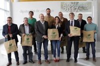 Diputación de Málaga y Unicaja reanudan las plantaciones participativa para recuperar espacios degradados y zonas verdes
