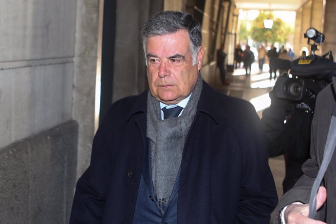 El exconsejero José Antonio Viera acude a los juzgados citado por el caso ERE