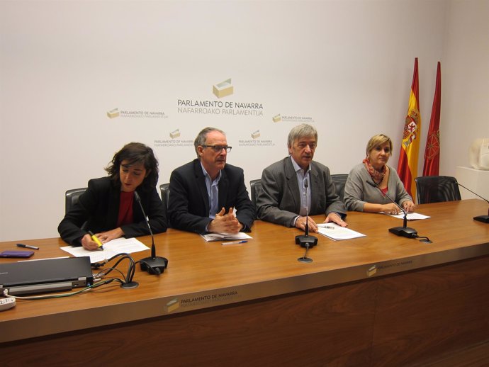 Laura Pérez, Adolfo Araiz, Koldo Martínez y Marisa de Simón.