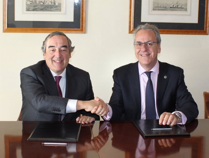 Crue Universidades Españolas firma un convenio con CEOE