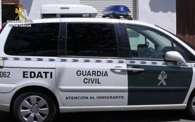 Vehículo de la Guardia Civil. 