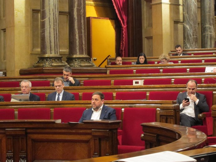 El vicepresidente Oriol Junqueras en el pleno del Parlament