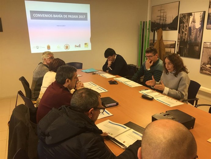 Reunión Marisol Garmendia y ayuntamientos oarsoaldea