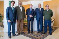 Villalobos se reúne con la plataforma del Puerto y apoya el "acuerdo" sobre la gestión de Majarabique