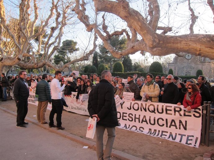 Manifestació de funcionaris de presons pel tancament de la Model 