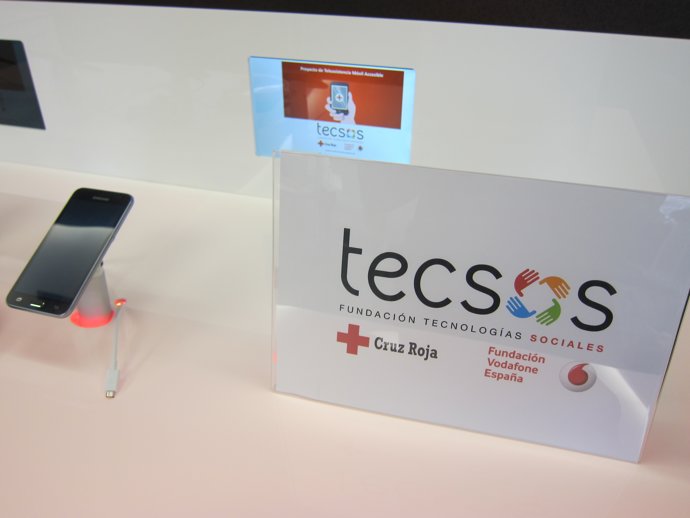  Teleasistència Mòbil Accessible De Fund.Vodafone I Creu Roja       