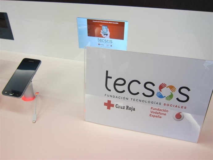 Teleasistència Mòbil Accessible De Fund.Vodafone I Creu Roja       