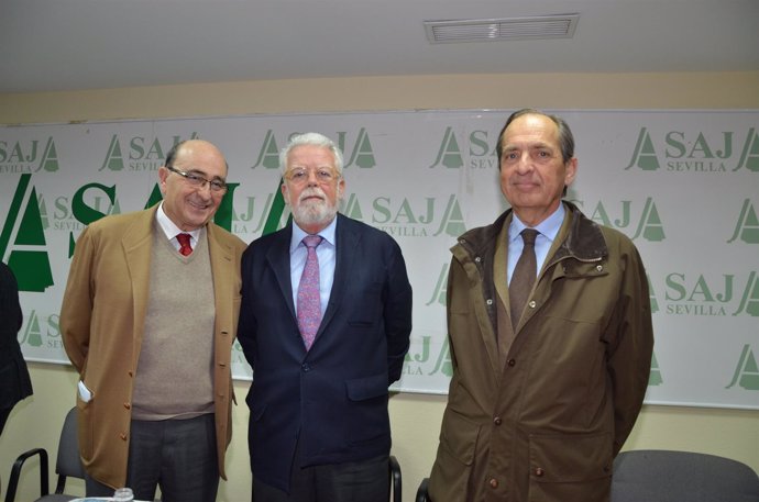 J.M. Loring, R. Serra y J.L. Pablo-Romero, de Asaja-Sevilla.