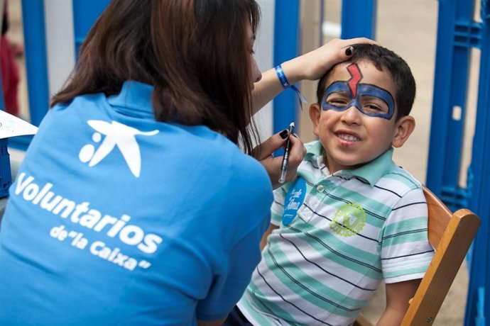 Participantes en una jornada lúdica de la Fundación Bancaria La Caixa