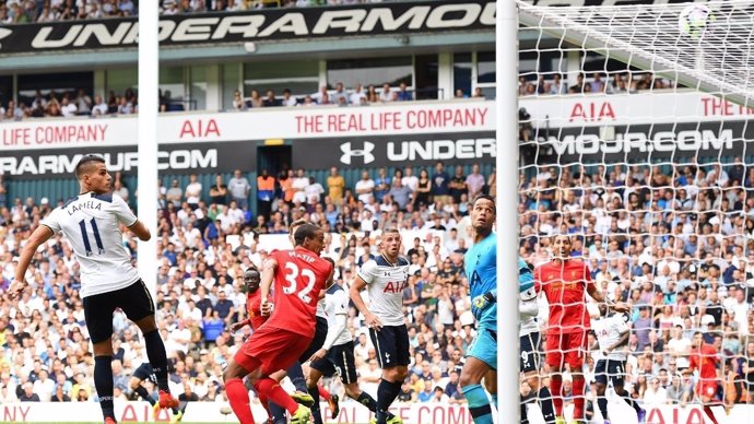 El Tottenham busca romper el gafe de Anfield y presionar al Chelsea