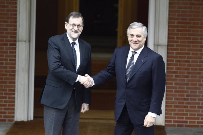 Rajoy recibe en La Moncloa al presidente del Parlamento Europeo