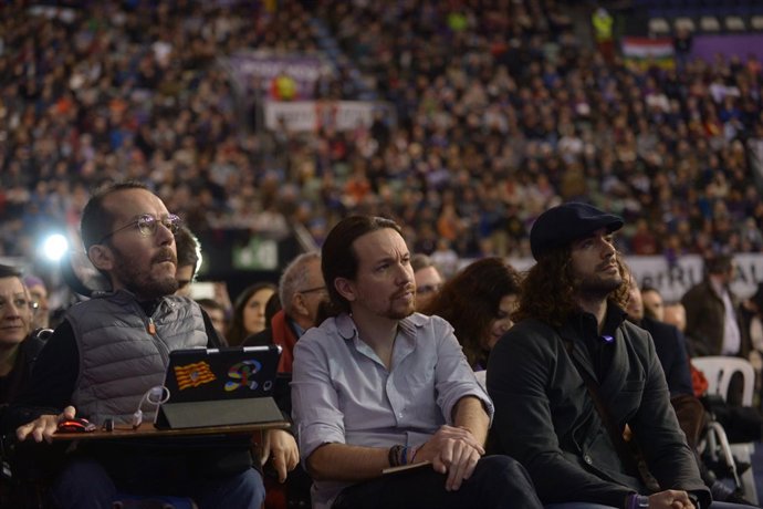 Pablo Echenique y Pablo Iglesias en Vistalegre II