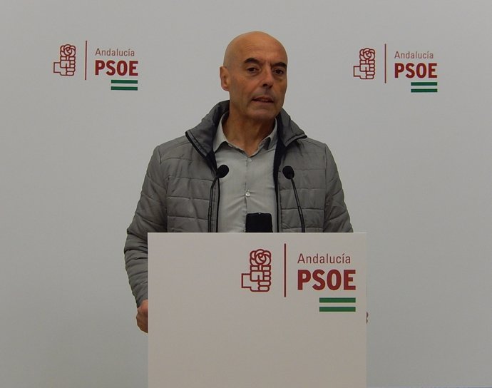 Antonio Hurtado en la sede del PSOE de Córdoba