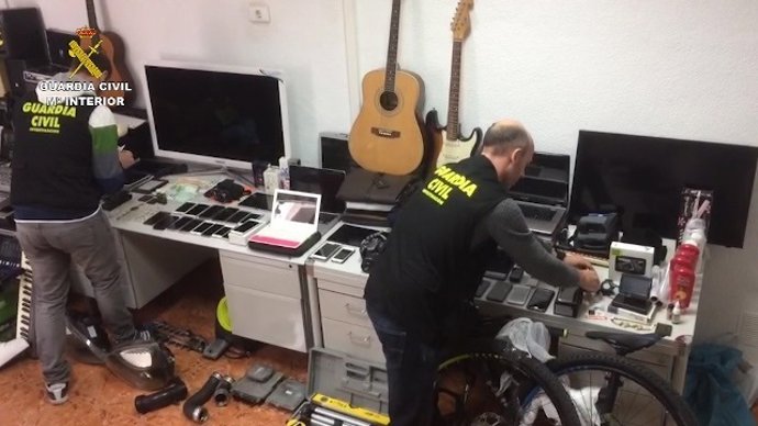 Los agentes han recuperado más de 400 objetos