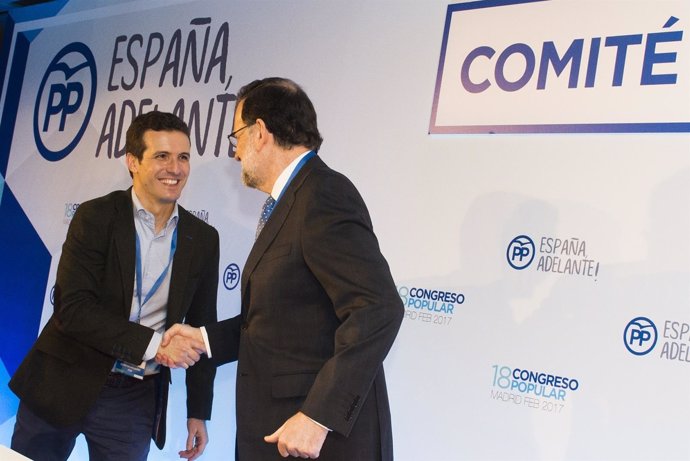 Pablo Casado y Mariano Rajoy en el Congreso del PP