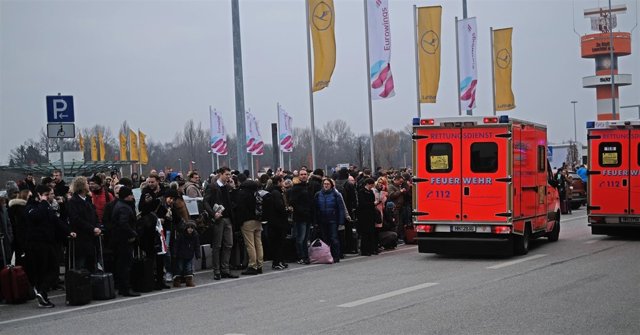Desalojo del aeropuerto de Hamburgo.