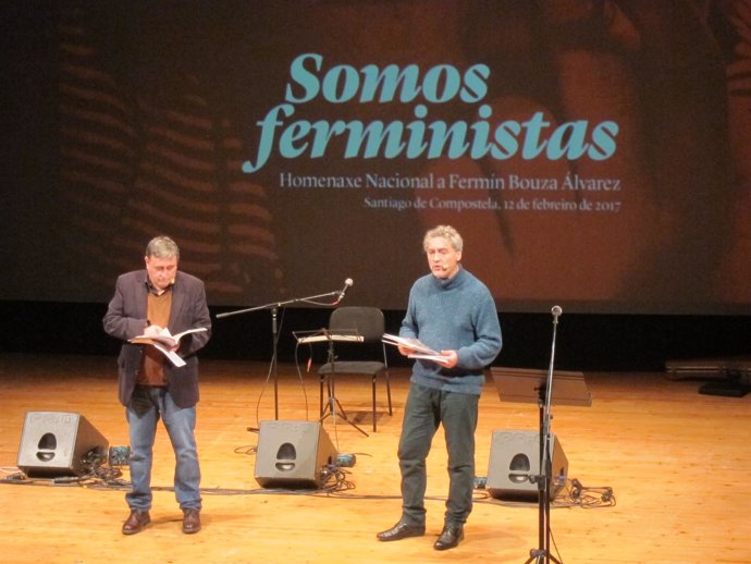 Xosé Manuel Pereiro y Manuel Rivas en el homenaje a Fermín Bouza Álvarez 