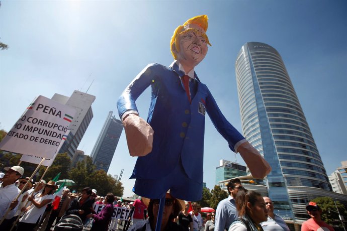 Manifestación contra Trump en Ciudad de México