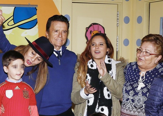 La familia Ortega Cano/ Javier Ramírez