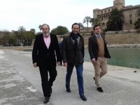 Bauzá presenta al exconseller Cortés y al ingeniero agrónomo Caballero como apoyos a su candidatura