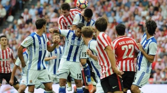 Derbi a Sant Mamés entre l'Athletic Bilbao i la Reial Societat