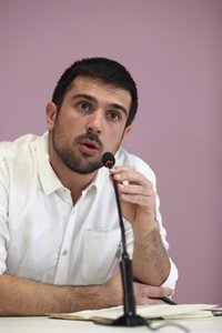 Espinar elogia a Errejón pero recalca que con la nueva dirección habrá "ajustes" y "reestructuraciones"