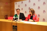 El Ayuntamiento de Coslada decreta dos días de luto por el asesinato machista de Seseña