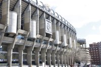 Los empresarios piden a Cifuentes que medie para que la final de la Copa del Rey se celebre en Madrid