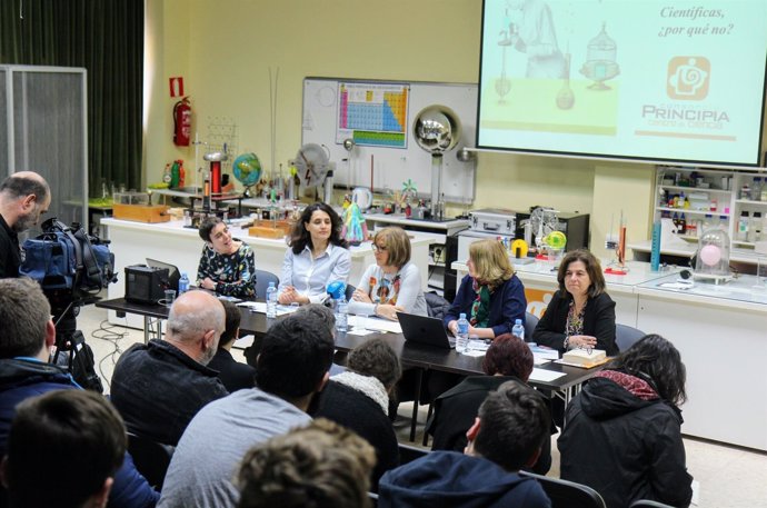 Consejera educación principia Málaga día mujer niña ciencia