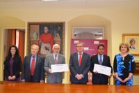 La UCLM dona 17.015 euros a Cruz Roja y a la Delegación Saharaui por la carrera solidaria Campus a Través