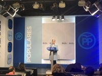 Cifuentes considera que una bicefalia en el PP podría generar "distorsiones" en el proyecto político en Madrid