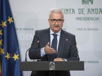 La Junta urge al Ministerio a acabar con la "discriminación" en las becas a alumnos andaluces de FP