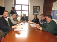 Sindicatos y ayuntamientos mineros piden al Ministerio compromiso para cumplir con las ayudas al carbón