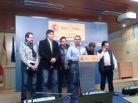 (Ampl) Los estibadores mantienen la huelga de la próxima semana y avisan de más paros en los puertos