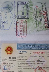 Quejas del turismo ruso por la nueva compañía que tramita los visados para España