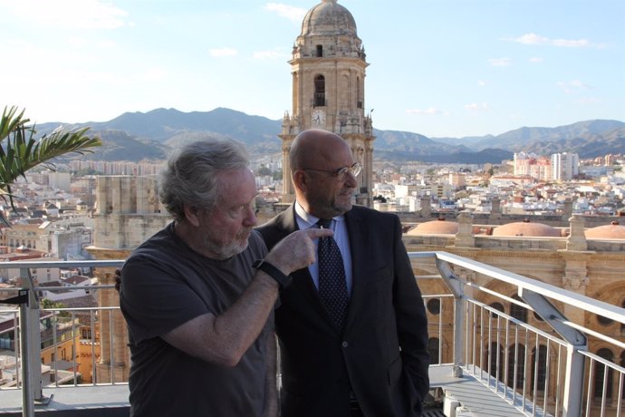 Ridley Scott y Carlos Rosado, en Málaga
