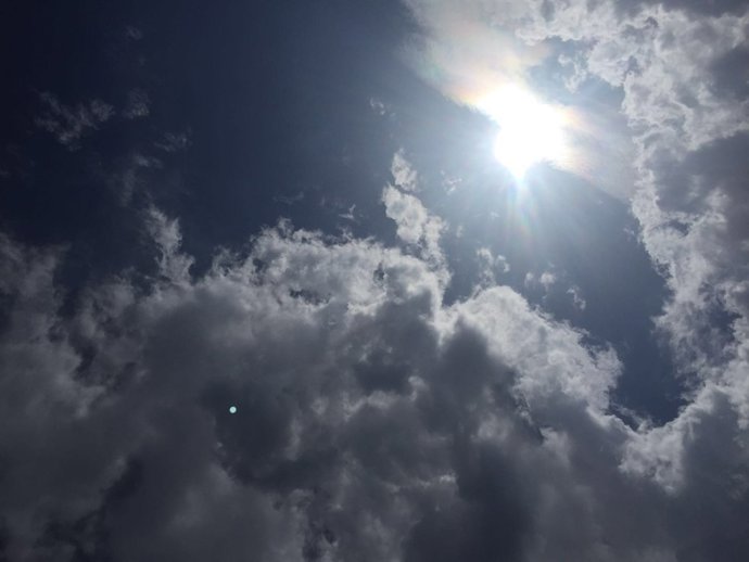 El tiempo en Euskadi, nubes y claros
