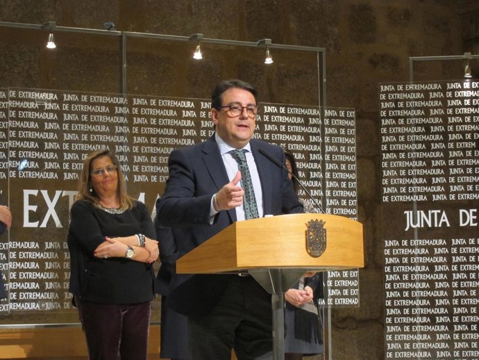 José María Vergeles                          