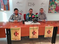 Alcázar celebra el sábado la 'Media Fiesta de Moros y Cristianos' con pollo salvaje del Bao Palo