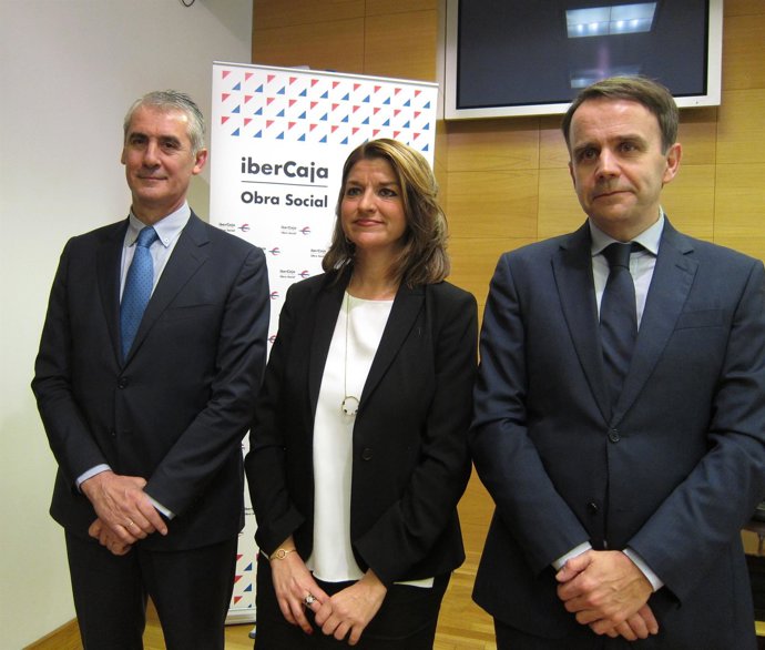 Sánchez, Santos y Solanilla han presentado la nueva programación de Ibercide