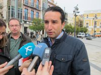 Cabezas anuncia su "firme intención" de presentar una moción de censura en Badajoz