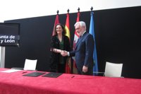 Nuevo diccionario panhispánico para la era digital