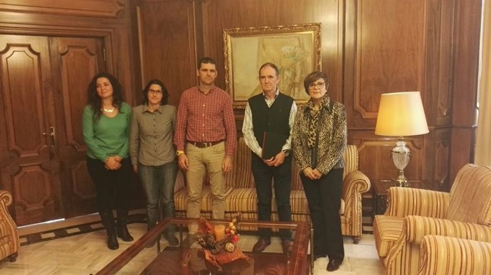 Visita Asociación AMUACI