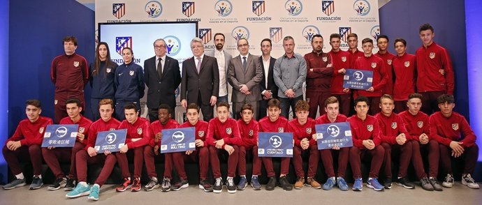 El Atlético de Madrid apoya la lucha contra el acoso escolar