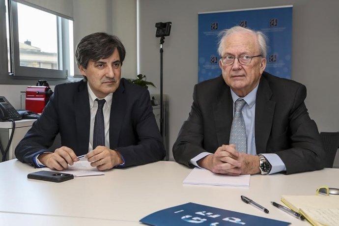 El pt. Del GECP Mariano Provencio i el vpt. .Del GECP Carlos Camps