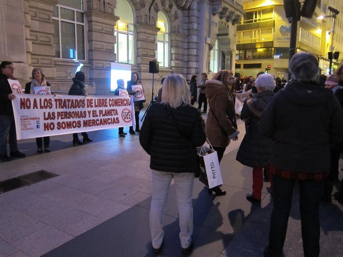 Cantabria por lo Público contra el CETA                    