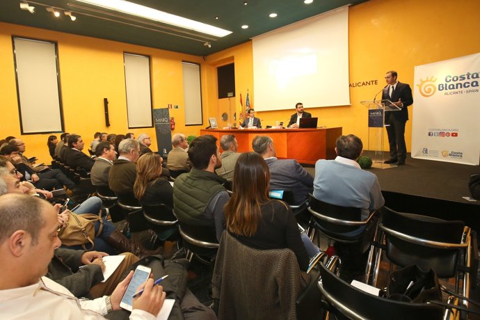 César Sánchez presenta el plan +Promoción