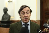 El PP acepta que el Congreso investigue las cajas desde 2000, pero pide no llegar al siglo XIX