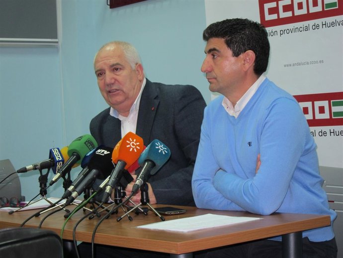 El secretario general de CCOO-A, Francisco Carbonero, y Emilio Fernández. 